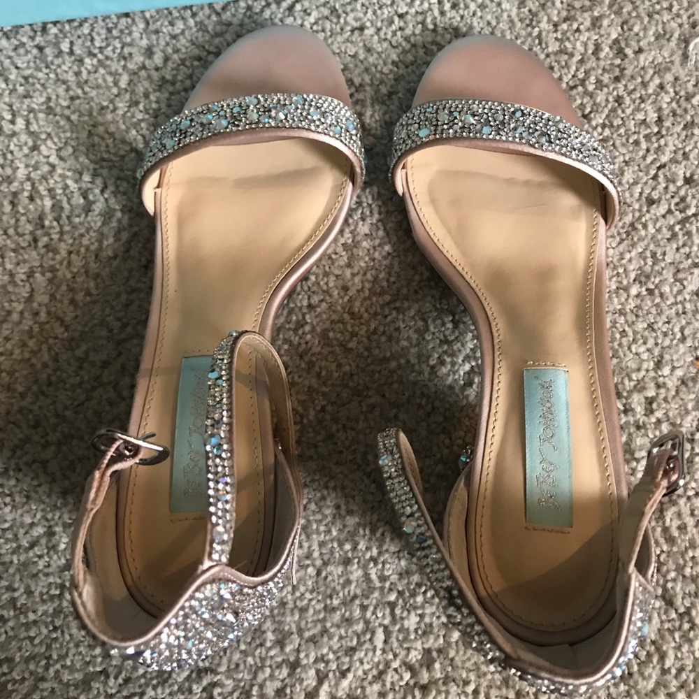 Betsy Johnson Blue rhinestone heels size 7